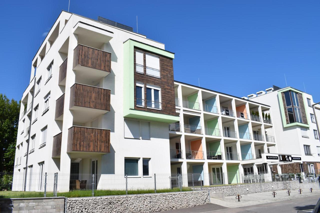 Lido Riviera, Relux Apartman بالاتوليلّي المظهر الخارجي الصورة