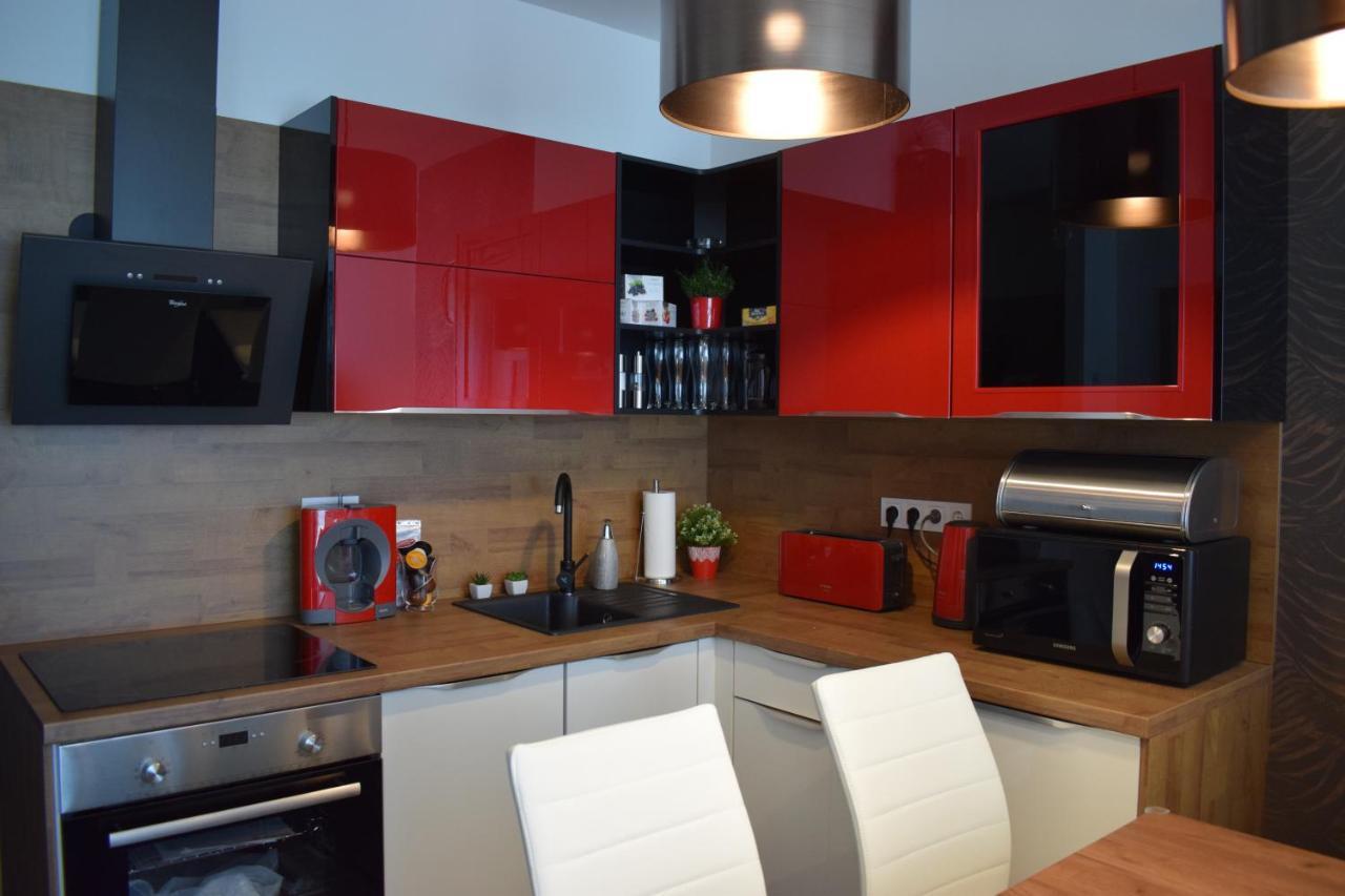 Lido Riviera, Relux Apartman بالاتوليلّي المظهر الخارجي الصورة